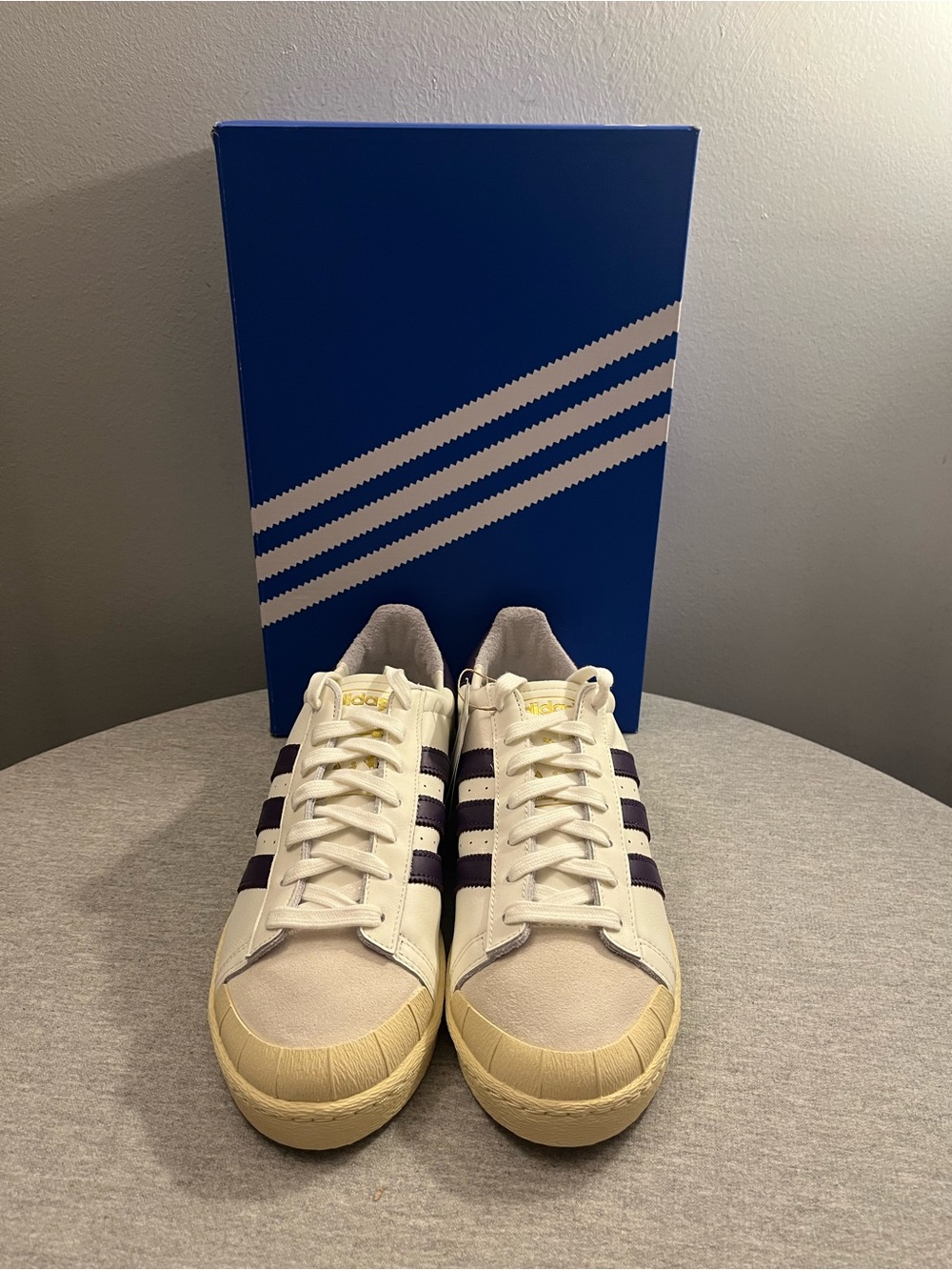 Adidas Jabbar Half Shell OG White Violet Warm Vanilla Mens Shoe Size 11 JQ9595 - Picture 4 of 12